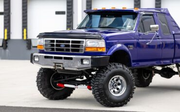 Ford-F-250-1995-Pickup-Truck-2