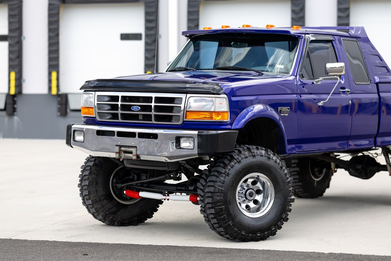 Ford-F-250-1995-Pickup-Truck-2