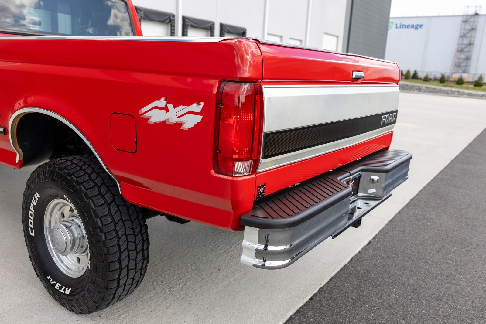 Ford-F-250-1995-Pickup-Truck-26