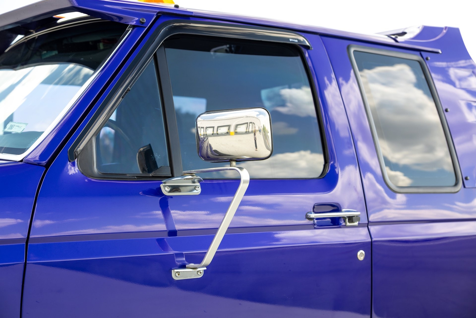 Ford-F-250-1995-Pickup-Truck-30