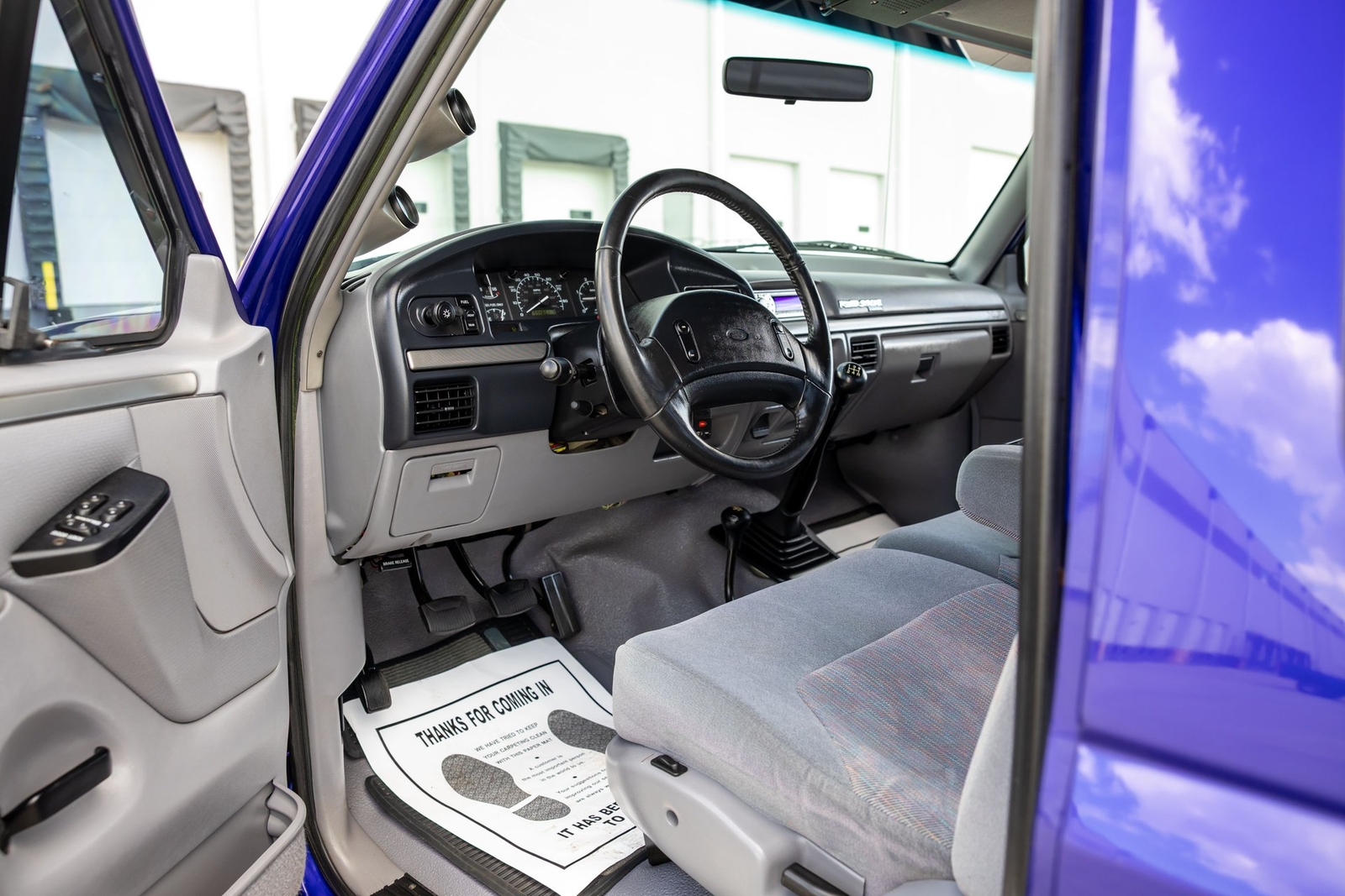 Ford-F-250-1995-Pickup-Truck-37