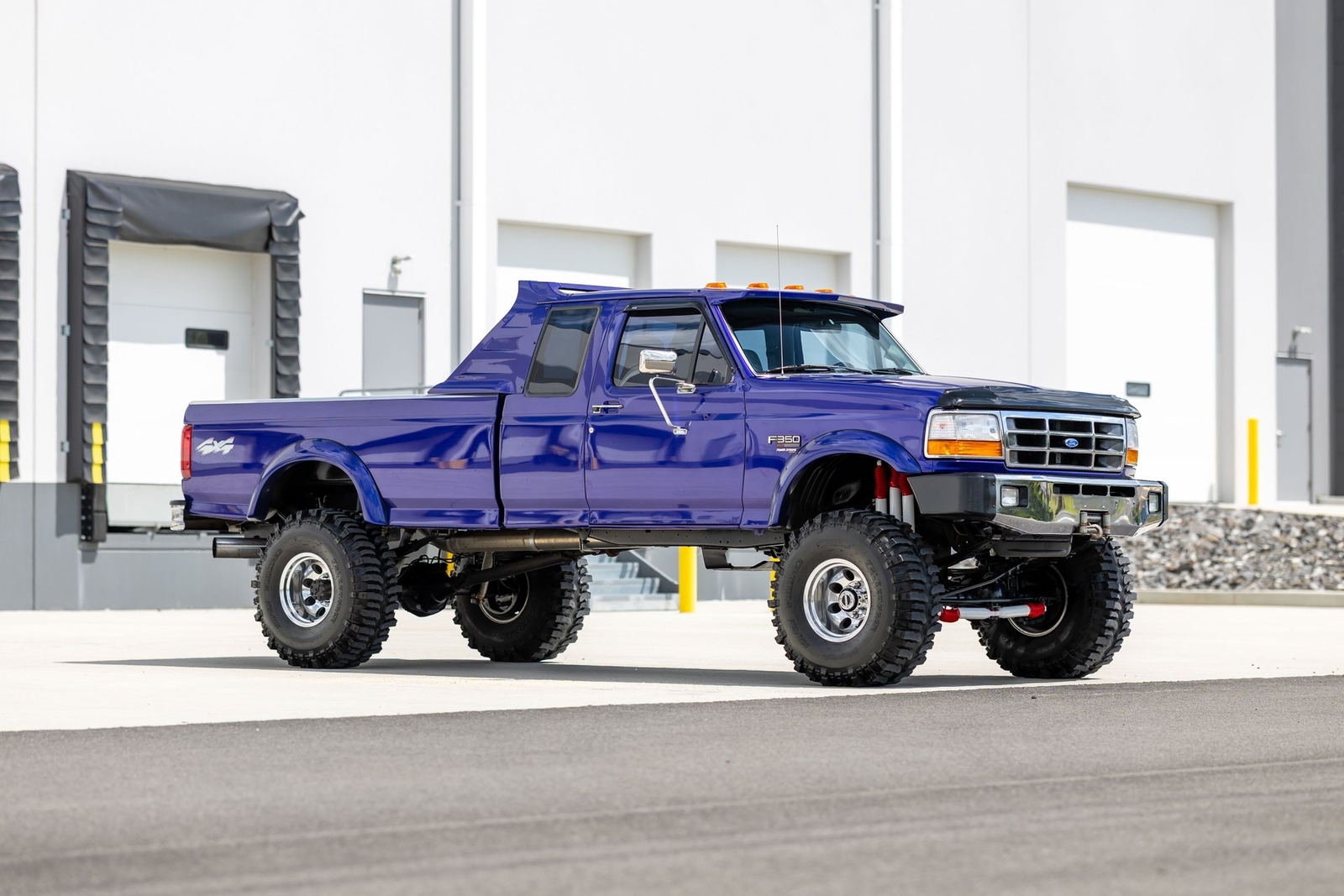 Ford-F-250-1995-Pickup-Truck-4