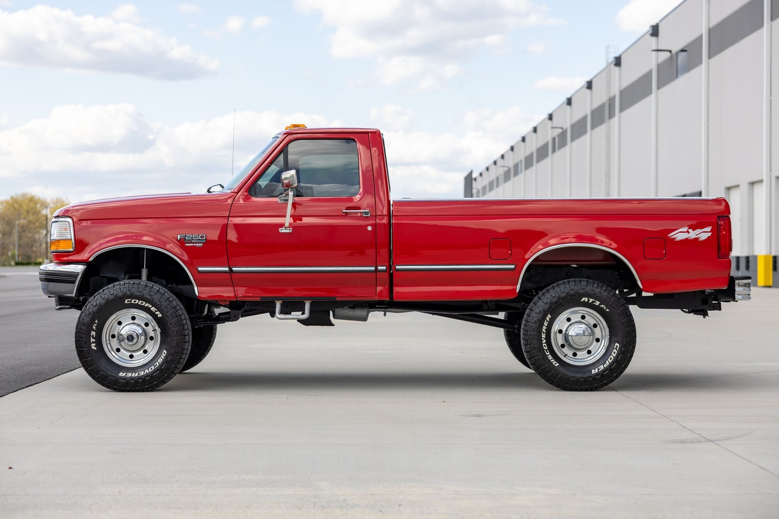 Ford-F-250-1995-Pickup-Truck-9