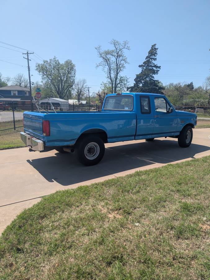 Ford-F-250-diesel-1995-blue-3