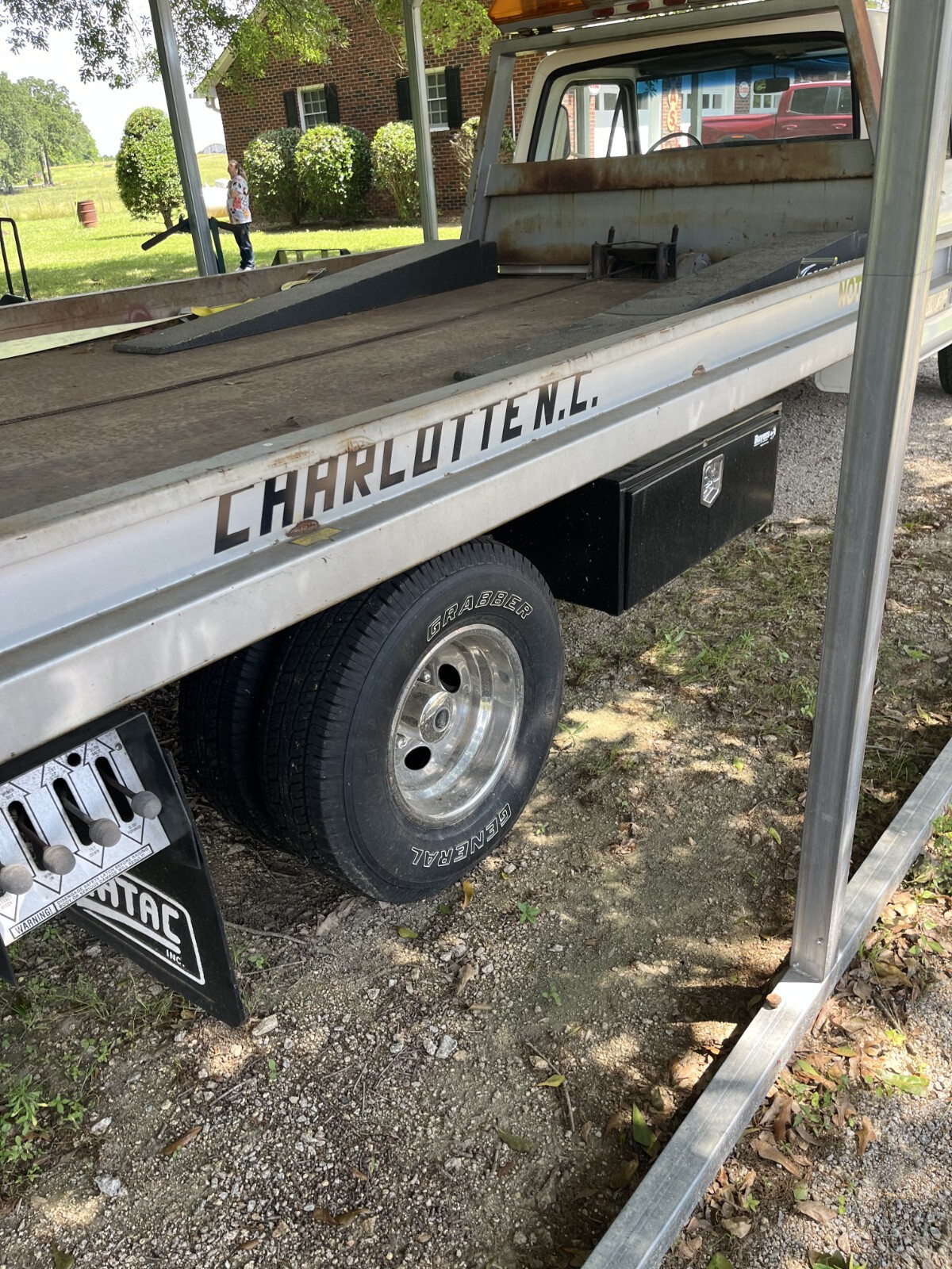 Ford-F-350-1975-Cab-Chassis-14