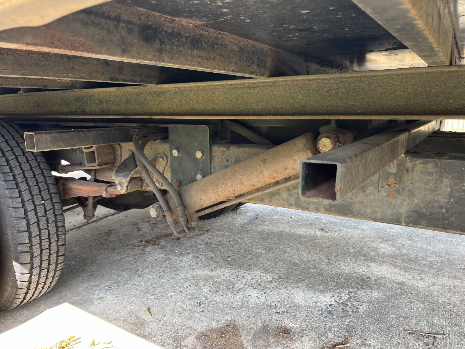 Ford-F-350-1975-Cab-Chassis-15