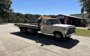 Ford-F-350-1975-Cab-Chassis-4