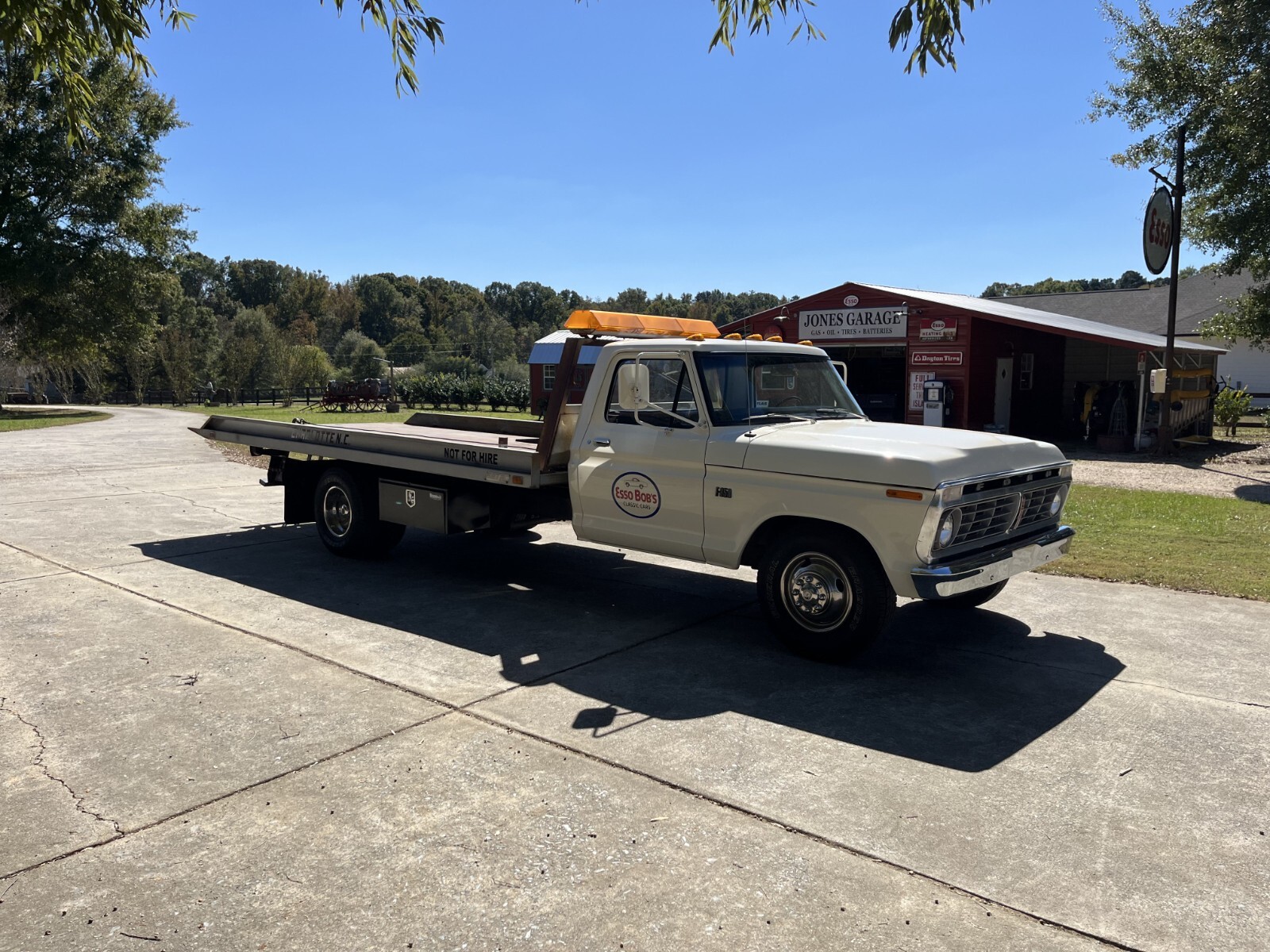 Ford-F-350-1975-Cab-Chassis-4