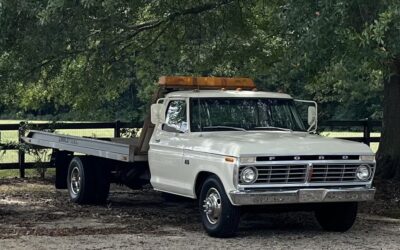 Ford F-350 1975 Cab & Chassis