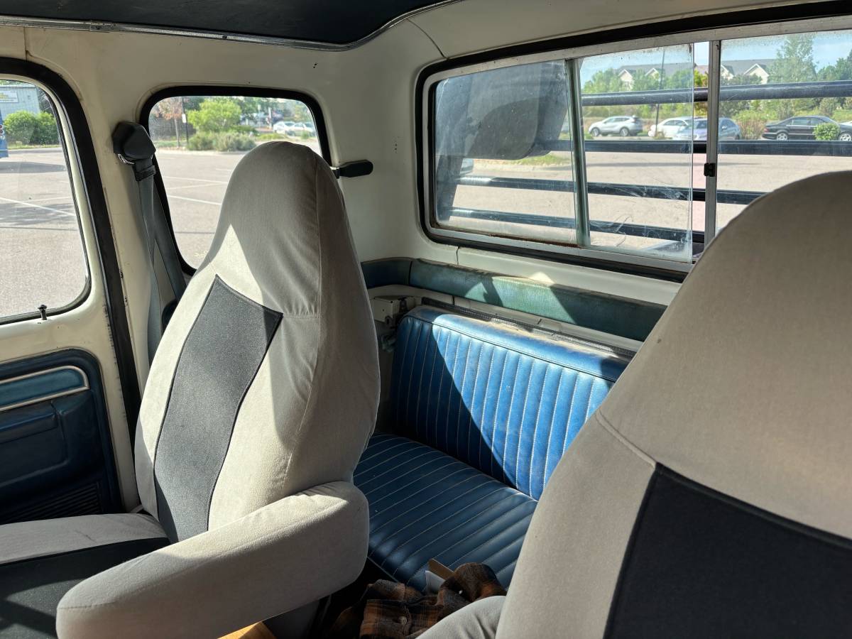 Ford-F-350-1979-12