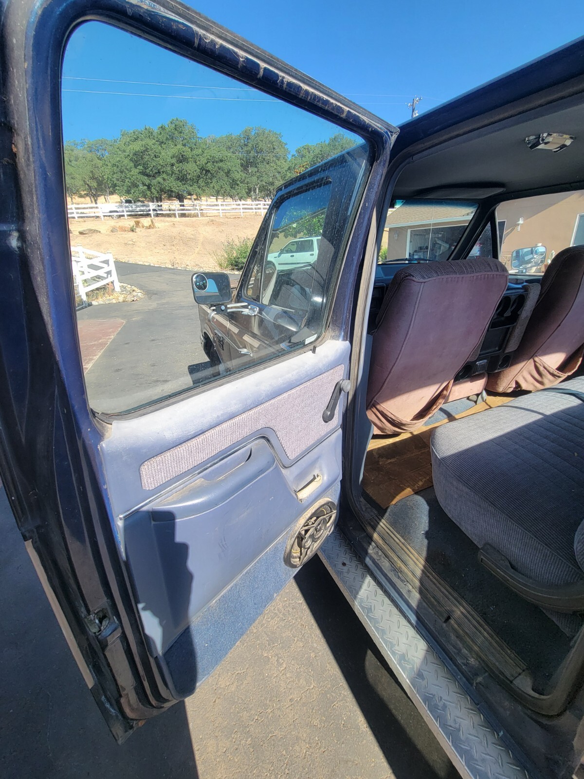 Ford-F-350-1990-Crew-Cab-Pickup-10