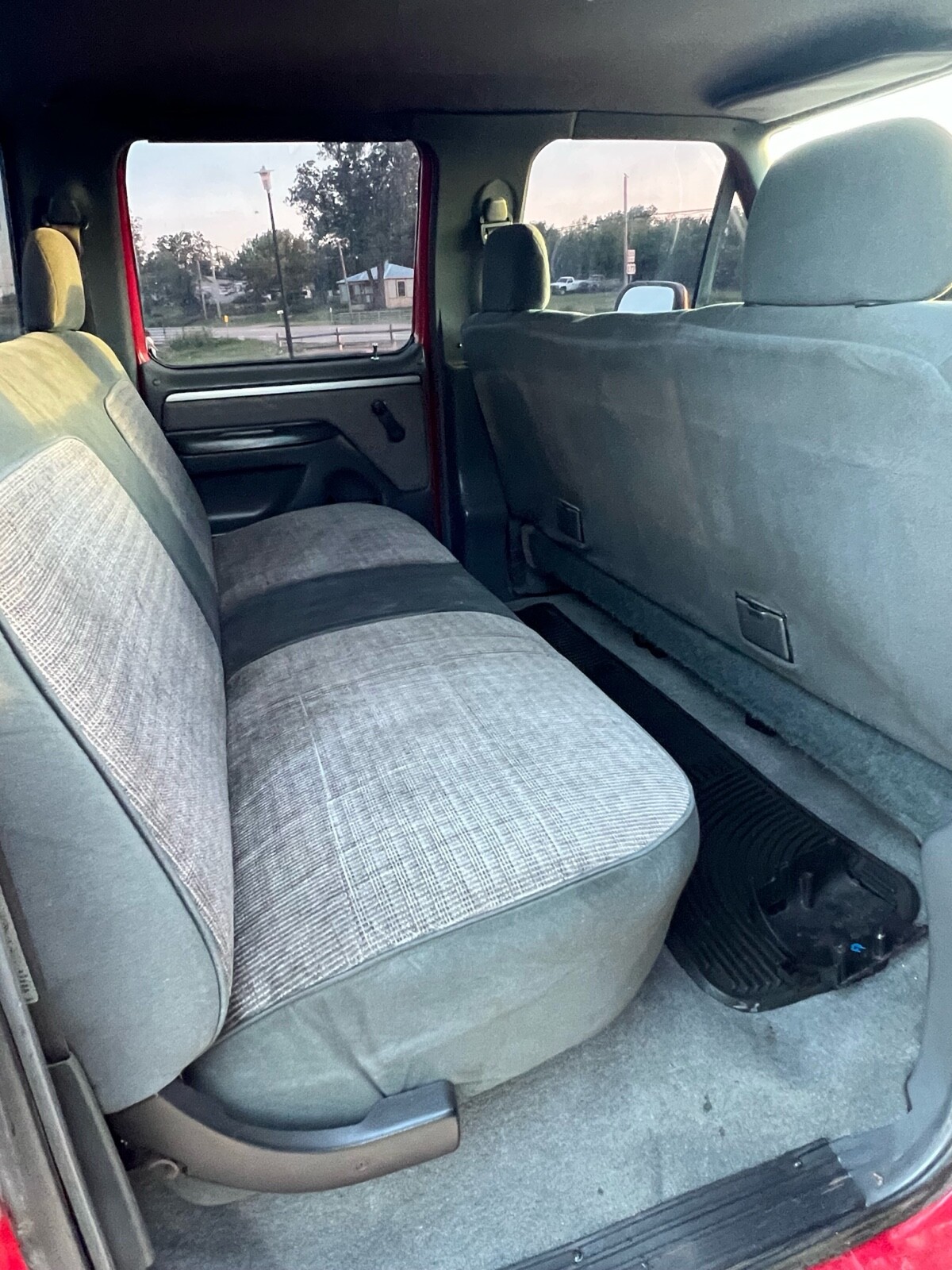 Ford-F-350-1993-13