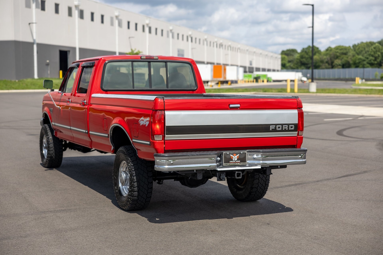 Ford-F-350-1995-Pickup-Truck-11