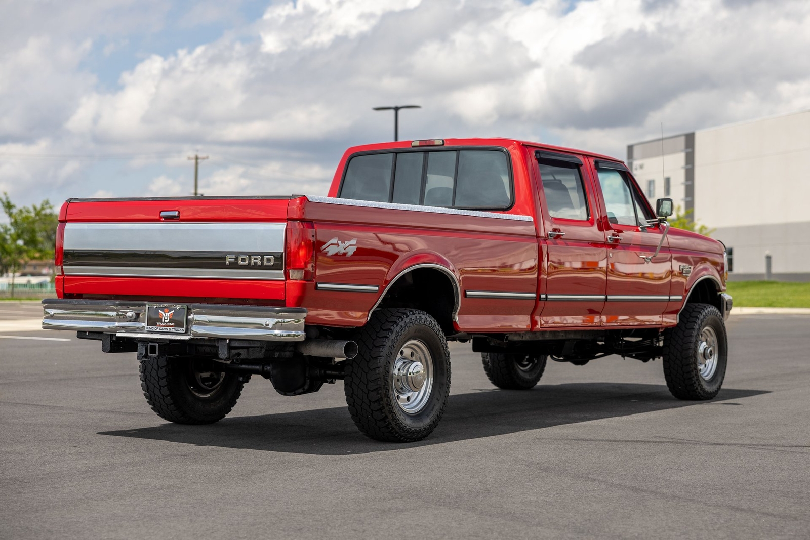 Ford-F-350-1995-Pickup-Truck-13
