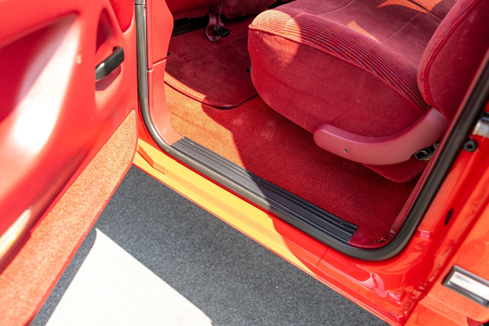 Ford-F-350-1995-Pickup-Truck-34