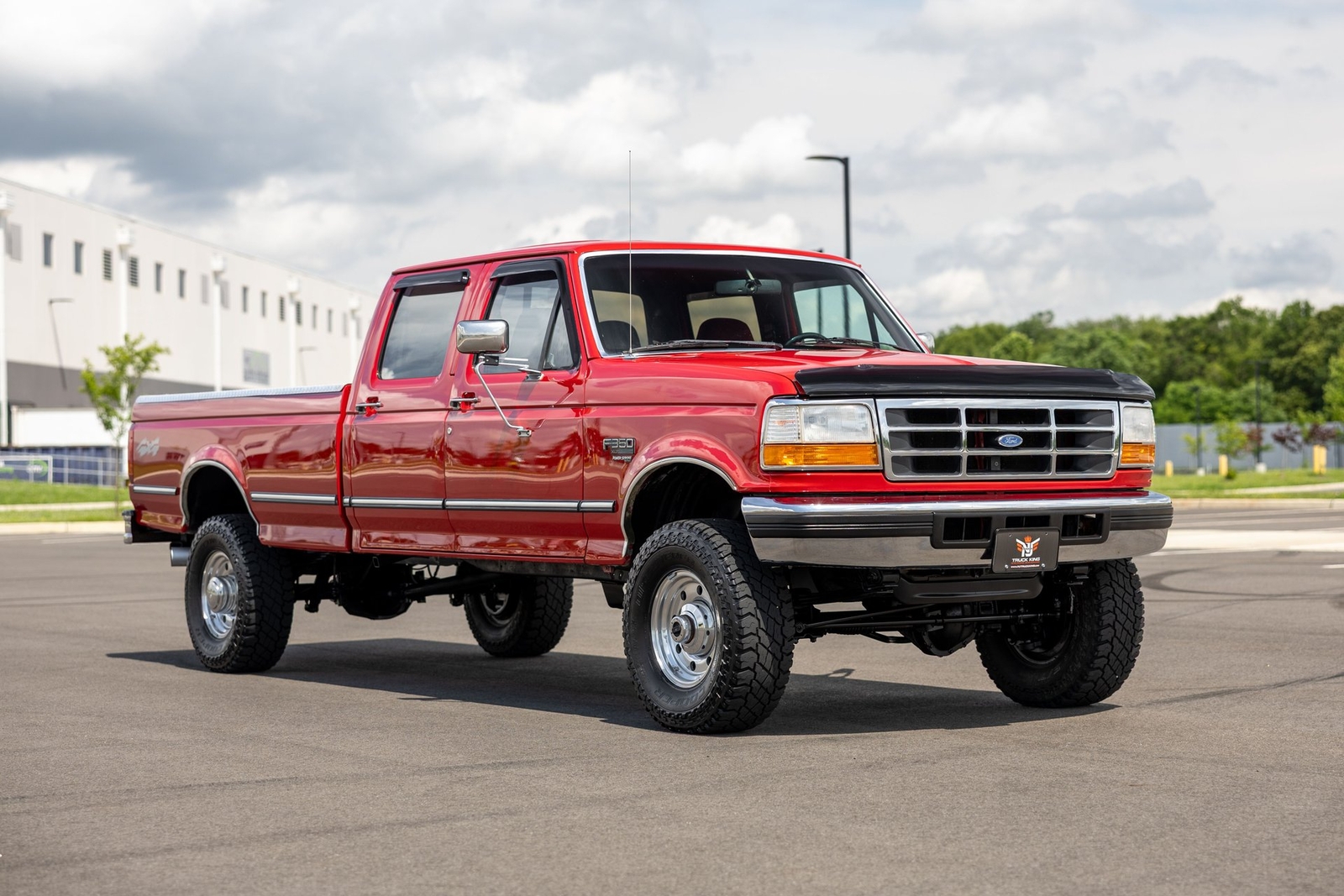 Ford-F-350-1995-Pickup-Truck-4