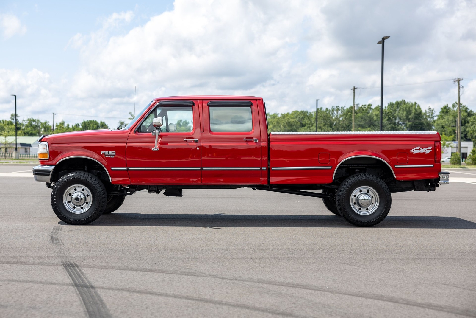 Ford-F-350-1995-Pickup-Truck-8