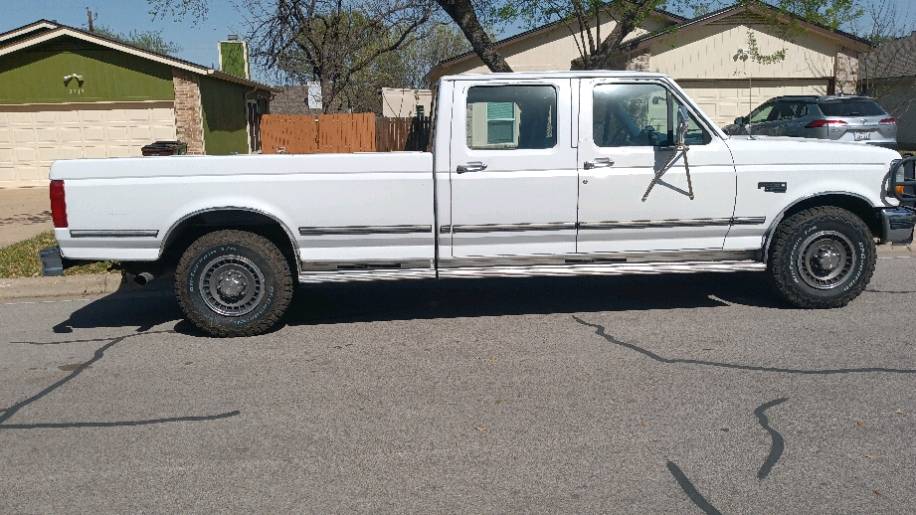 Ford-F-350-diesel-1994-white-1