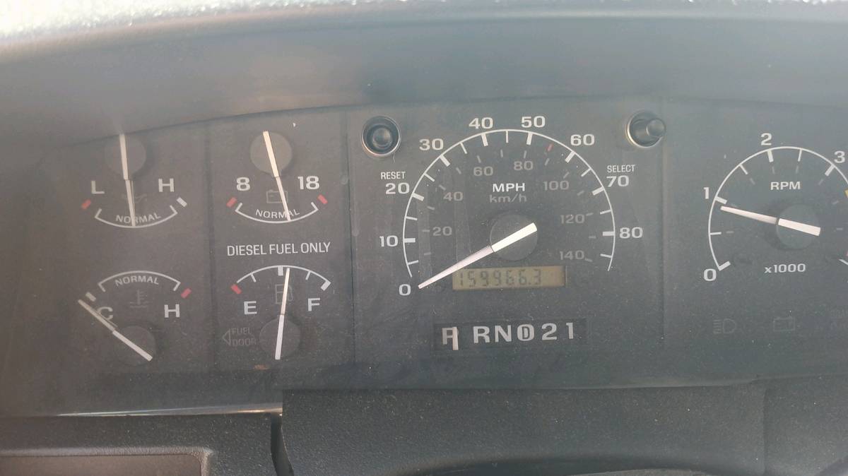 Ford-F-350-diesel-1994-white-12
