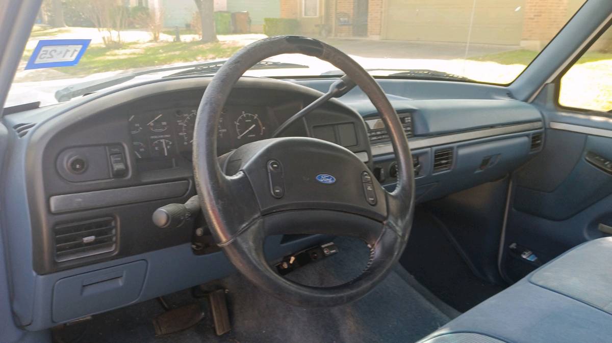 Ford-F-350-diesel-1994-white-13