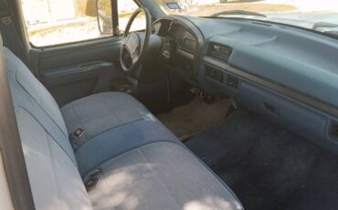 Ford-F-350-diesel-1994-white-9
