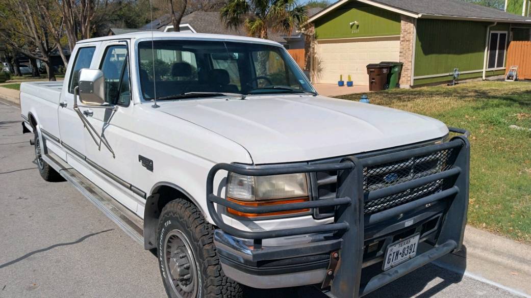 Ford-F-350-diesel-1994-white