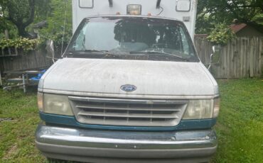 Ford-F-450-1994-Ambulance-1