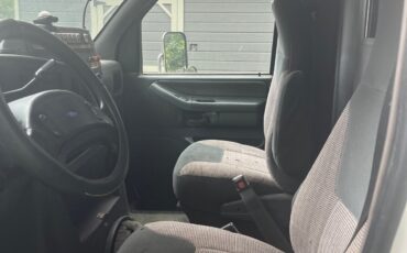 Ford-F-450-1994-Ambulance-2