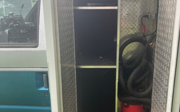 Ford-F-450-1994-Ambulance-4