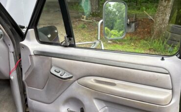 Ford-F-550-1995-Commercial-Vehicle-6
