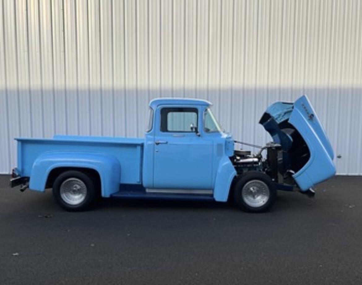 Ford-F100-1956-1