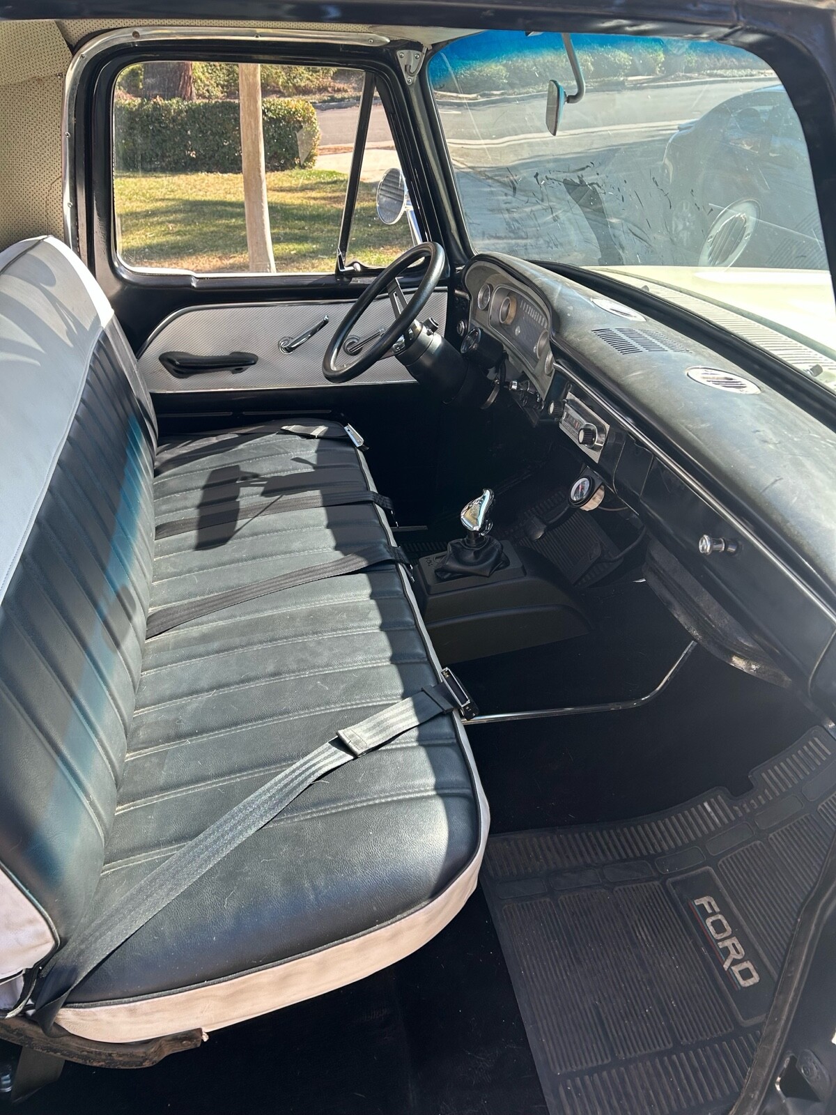 Ford-F100-1965-4