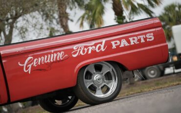 Ford-F100-1965-Pickup-Truck-18