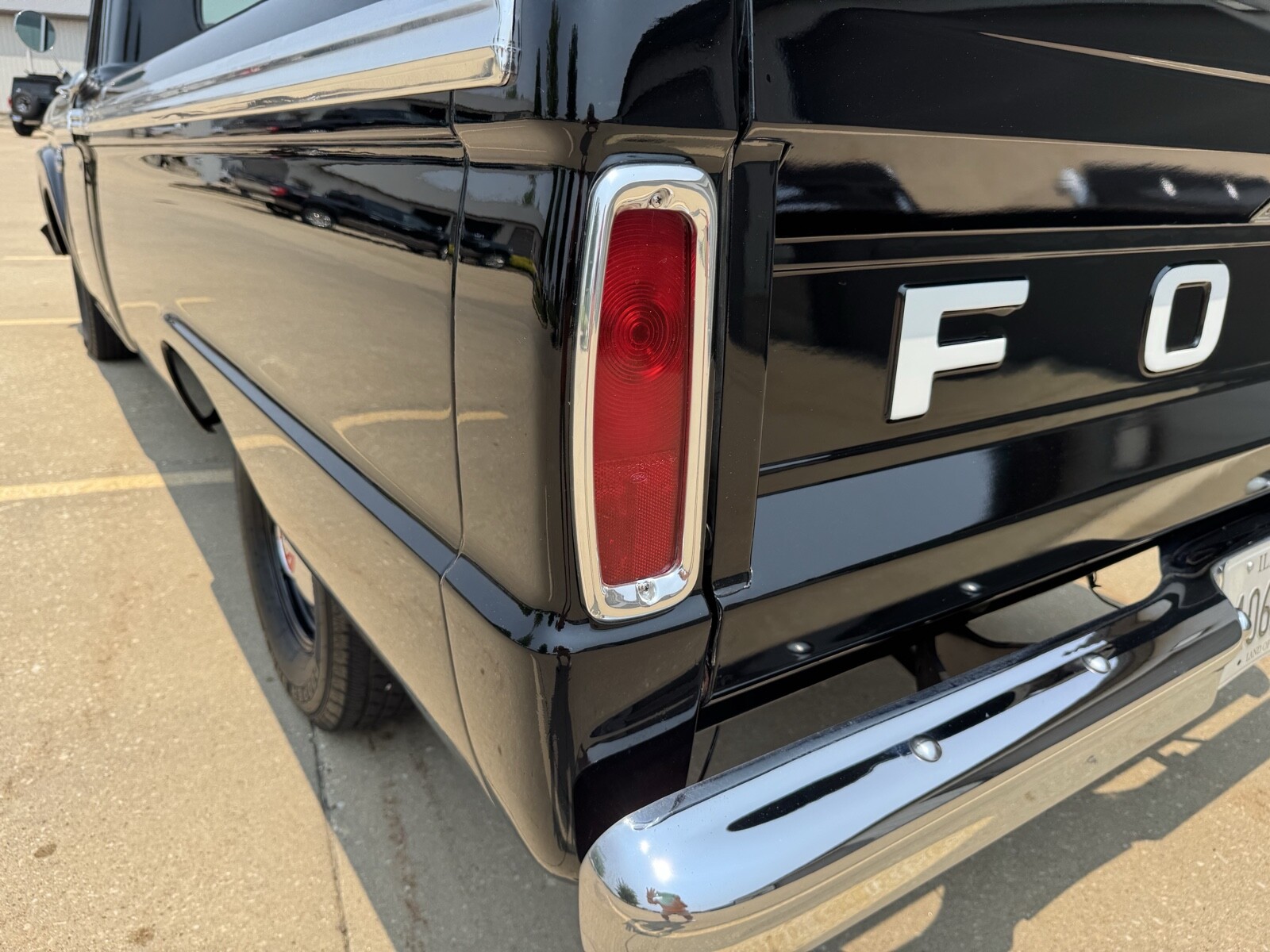 Ford-F100-1966-7