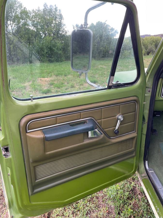 Ford-F100-1974-green-11