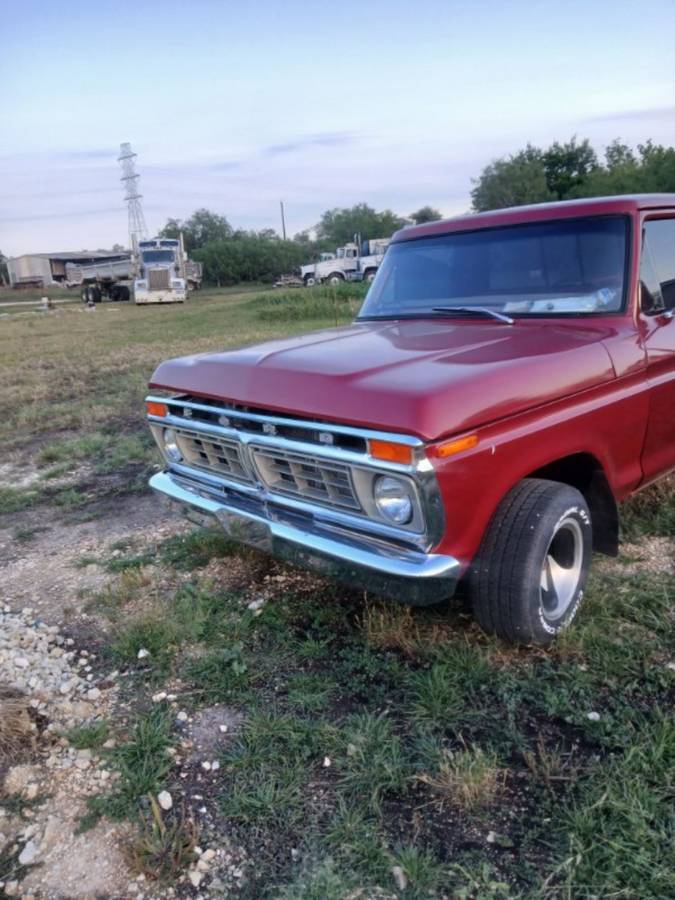 Ford-F100-1976-red-2