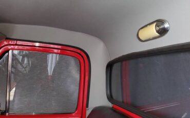 Ford-F100-custom-1955-red-11