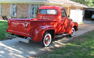 Ford-F100-custom-1955-red-2