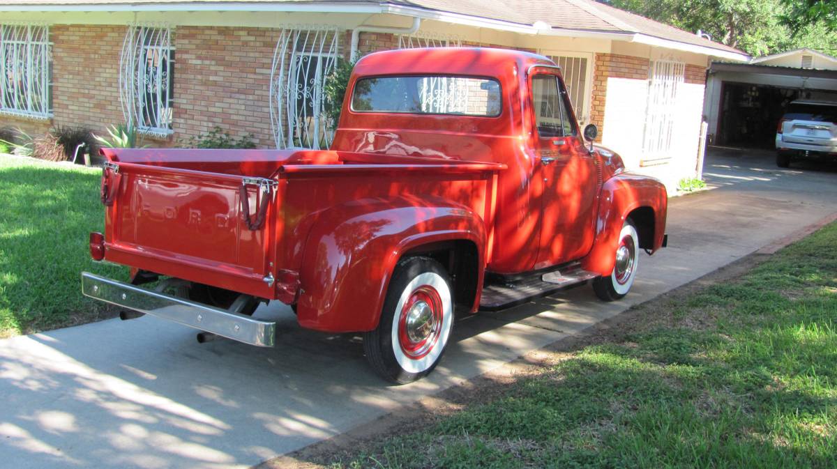 Ford-F100-custom-1955-red-2
