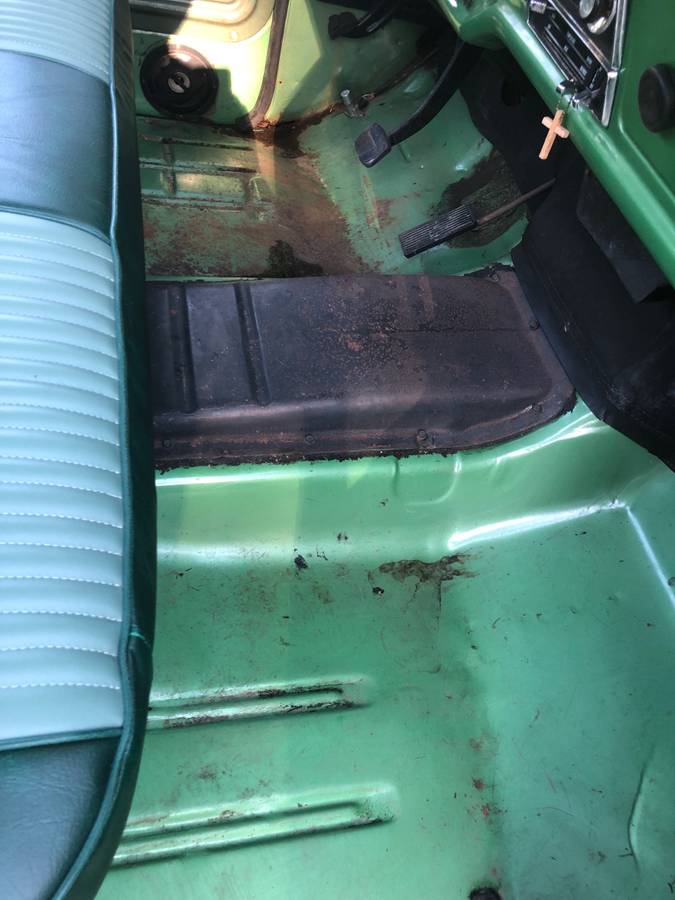 Ford-F100-custom-1972-green-18
