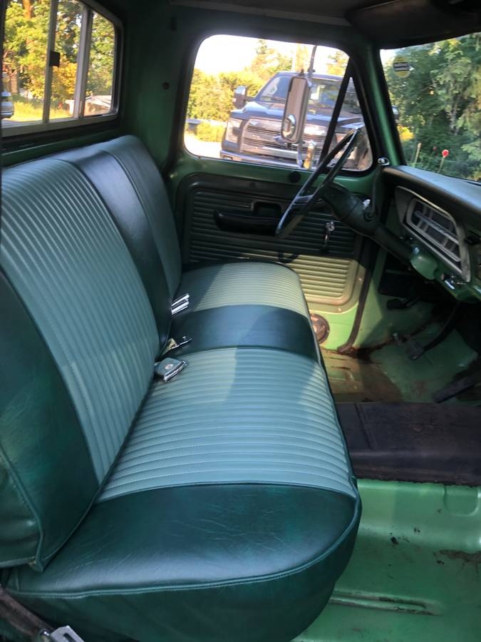 Ford-F100-custom-1972-green-19