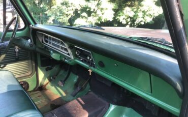 Ford-F100-custom-1972-green-8