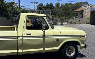 Ford-F100-custom-1975-yellow-2