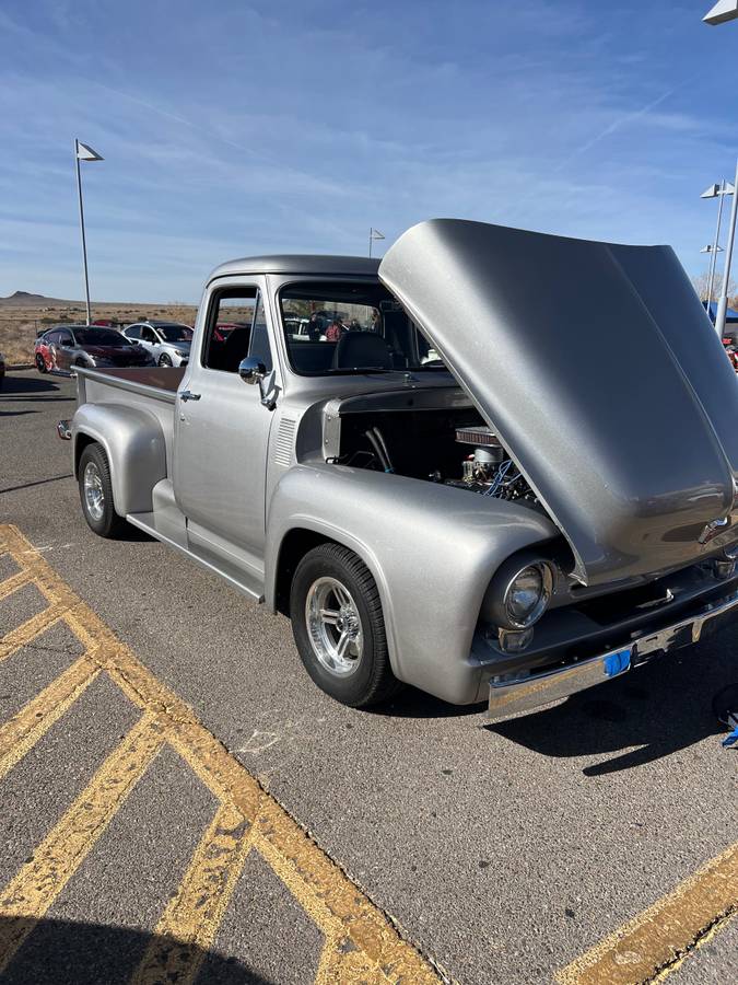 Ford-F100-pickup-1953-custom