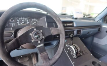 Ford-F150-regular-cab-short-bed-1992-white-9