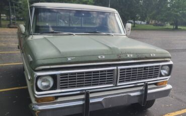 Ford-F250-1970-green-2