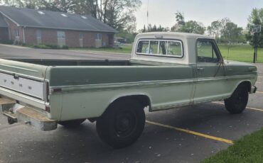 Ford-F250-1970-green-4