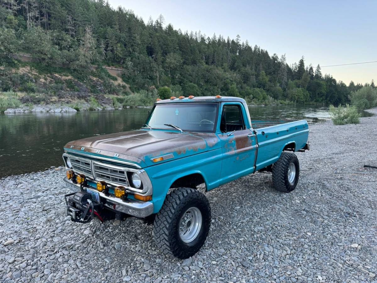 Ford-F250-4x4-1971-blue-3