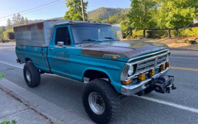 Ford F250 4x4  1971 blue