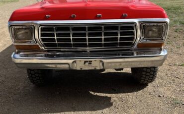 Ford-F250-4x4-1979-red-3